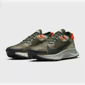 Nike Men’s Pegasus Trail 2 Size 12.5 Style# CK4305-301